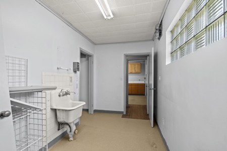Prime Commercial Opportunity with Exceptional Highway Visibility! - image 24