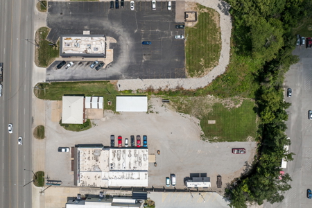 Prime Commercial Opportunity with Exceptional Highway Visibility! - image 9