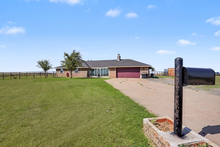 Equine property with House in Jackson County Okla - image 9