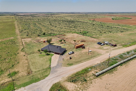 Equine property with House in Jackson County Okla - image 5