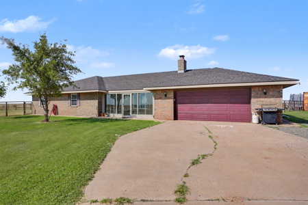 Equine property with House in Jackson County Okla - image 8