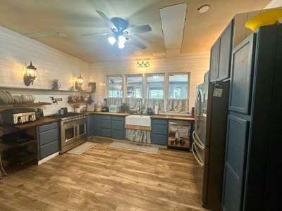 Classic 1907 Victorian masterpiece with nearly 3,400 sq ft - image 12