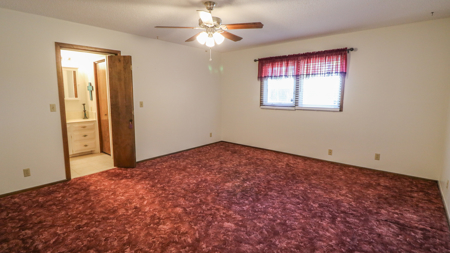 Amazing Home in EARTH, TX-Spacious 3/2/2 with a BASEMENT! - image 23