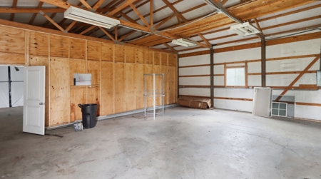 Lakefront Home with 5 BR, 3 BA on 9.64 Acres in West Plains, MO - image 48