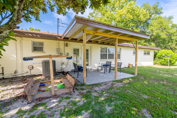 Country Home For Sale, Trenton, Fl!