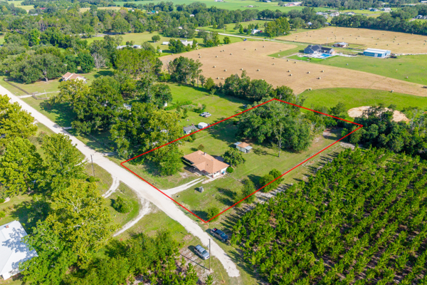 Country Home For Sale, Trenton, Fl!