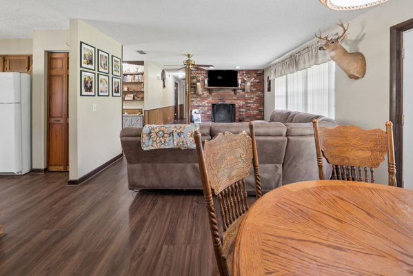 Country Home For Sale, Trenton, Fl!