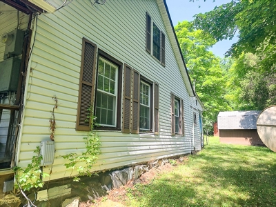 25-Acre Homestead Ready for Your Country Dream - image 32