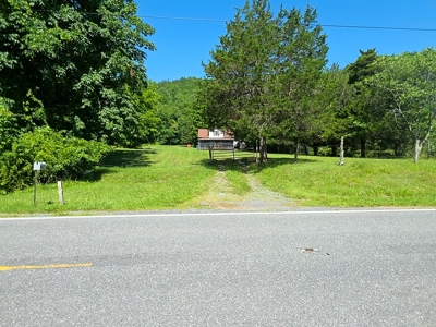 25-Acre Homestead Ready for Your Country Dream - image 5