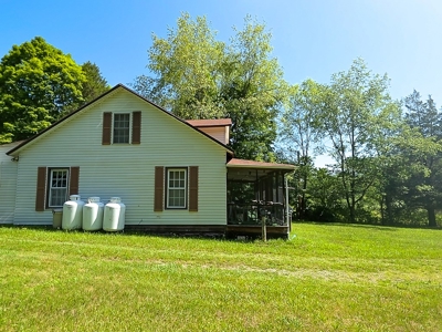 25-Acre Homestead Ready for Your Country Dream - image 31