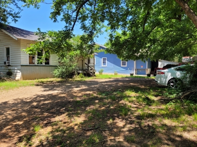 Investment Property in Paris, TX with Rental Income - image 27