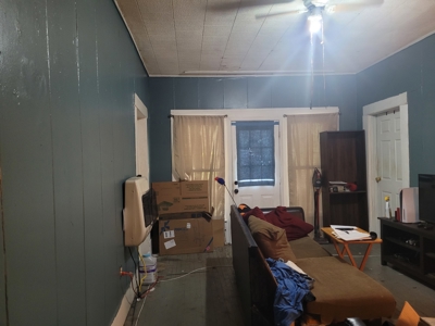 Investment Property in Paris, TX with Rental Income - image 20