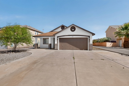 Remodeled Home For Sale In Las Cruces, New Mexico - image 49