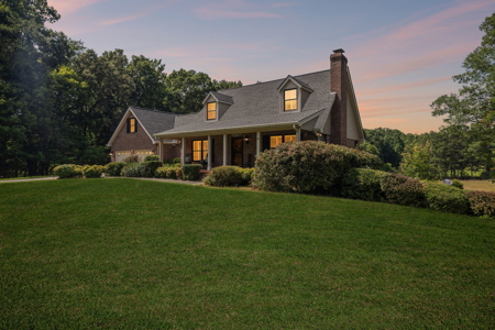 Country Home with Acreage for Sale in McMinn County, Tennessee - image 3