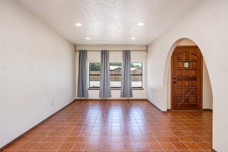 Country Home On 1 Acre For Sale In Las Cruces, NM - image 10