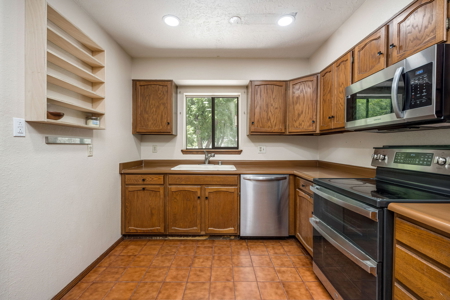 Country Home On 1 Acre For Sale In Las Cruces, NM - image 18