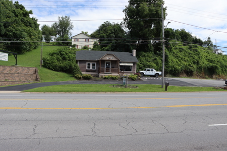 Commercial Building for Sale in Abingdon, VA! - image 8