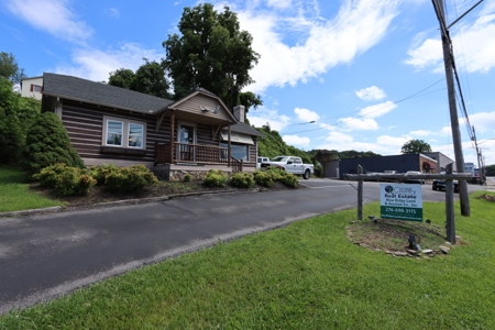Commercial Building for Sale in Abingdon, VA! - image 3