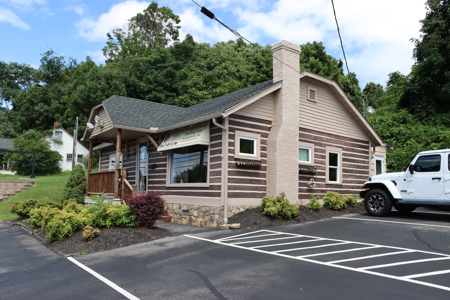Commercial Building for Sale in Abingdon, VA! - image 16