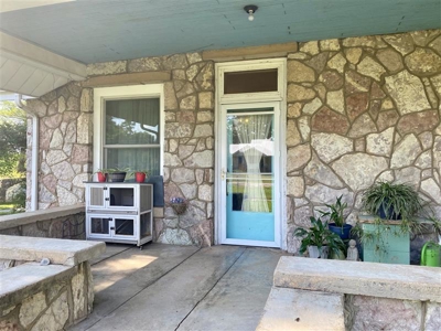 Horse Property in Town with Commercial Opportunity - image 5