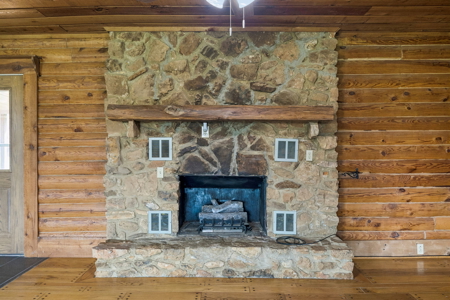 Remodeled Country Home with Full Basement for Sale in Middle, TN - image 6