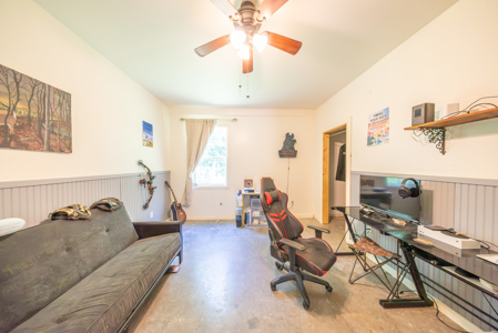 Country Home & Premier Equine Facility | Easton, Missouri - image 31
