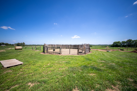 Country Home & Premier Equine Facility | Easton, Missouri - image 48
