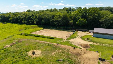 Country Home & Premier Equine Facility | Easton, Missouri - image 10