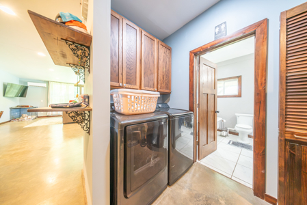 Country Home & Premier Equine Facility | Easton, Missouri - image 22