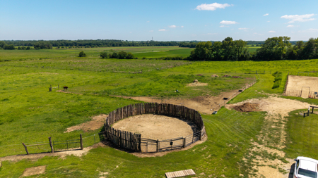 Country Home & Premier Equine Facility | Easton, Missouri - image 14
