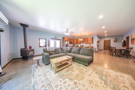 Country Home & Premier Equine Facility | Easton, Missouri - image 27