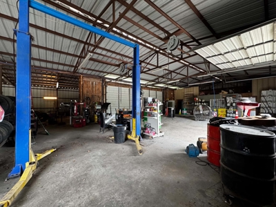 Commercial Shop with Highway Frontage and 3.8 Acres - image 9