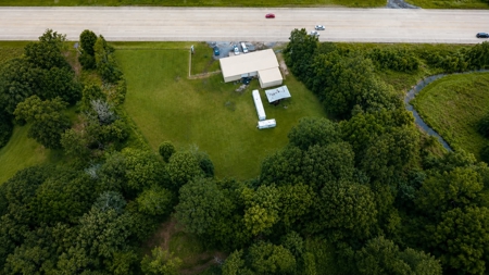 Commercial Shop with Highway Frontage and 3.8 Acres - image 5