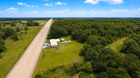 Commercial Shop with Highway Frontage and 3.8 Acres - image 7