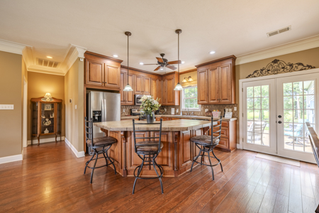 Premier TN Estate w/ Log Home, Stocked Lake, Barn, & Guest House - image 30