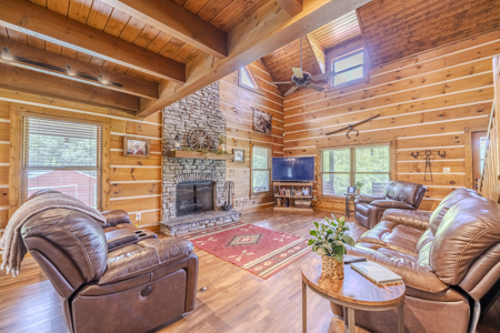 Premier TN Estate w/ Log Home, Stocked Lake, Barn, & Guest House - image 11