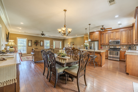 Premier TN Estate w/ Log Home, Stocked Lake, Barn, & Guest House - image 29