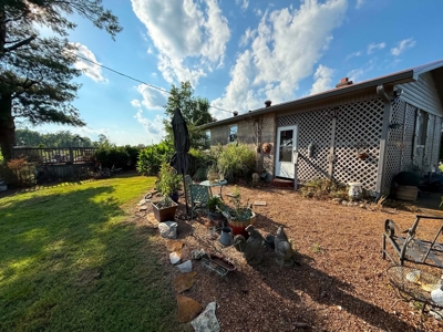 Online Only Absolute Auction 2 Homes & Personal Property - image 5