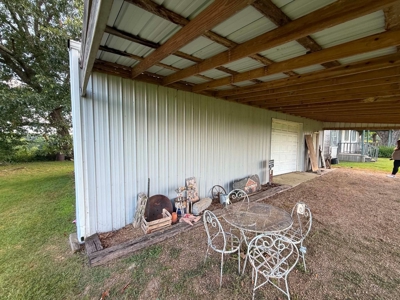 Online Only Absolute Auction 2 Homes & Personal Property - image 9