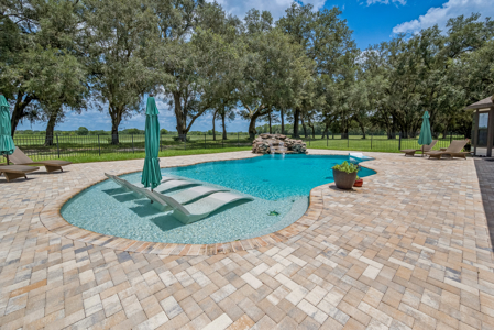 Luxury home on 32 Acres with a pool in Newberry, FL - image 10