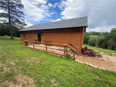 Country Home on 11.64 Ac Bordering Buffalo Natl River For Sale - image 1