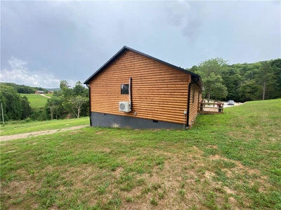 Country Home on 11.64 Ac Bordering Buffalo Natl River For Sale - image 38
