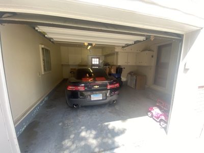 Charming 2 Bed, 2 Bath Ranch Near Amenities - image 25