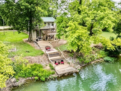 Waterfront Cabin For Sale in Northern Arkansas on Spring River - image 1
