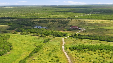 Turnkey South Texas Cattle & Hunting Ranch with Executive Home - image 38
