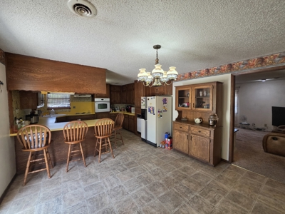 Country Home – Shop – Barn - 7 Acres – Homestead Property - image 12
