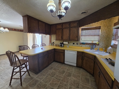Country Home – Shop – Barn - 7 Acres – Homestead Property - image 10