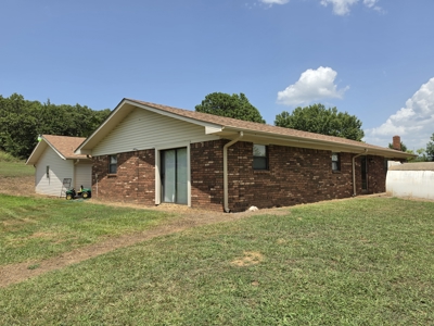 Country Home – Shop – Barn - 7 Acres – Homestead Property - image 4
