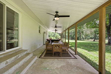 Country Home for Sale in Lewis County, Tennessee - image 31