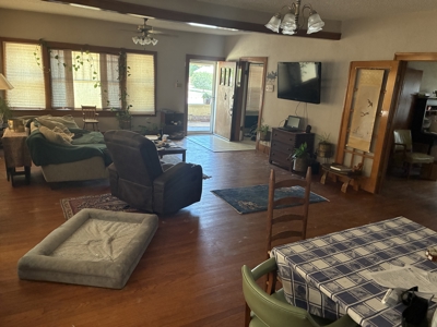 Spacious Home for your family in Cherokee OK - image 2
